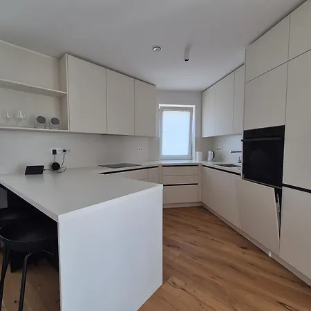 Apartment Premium *